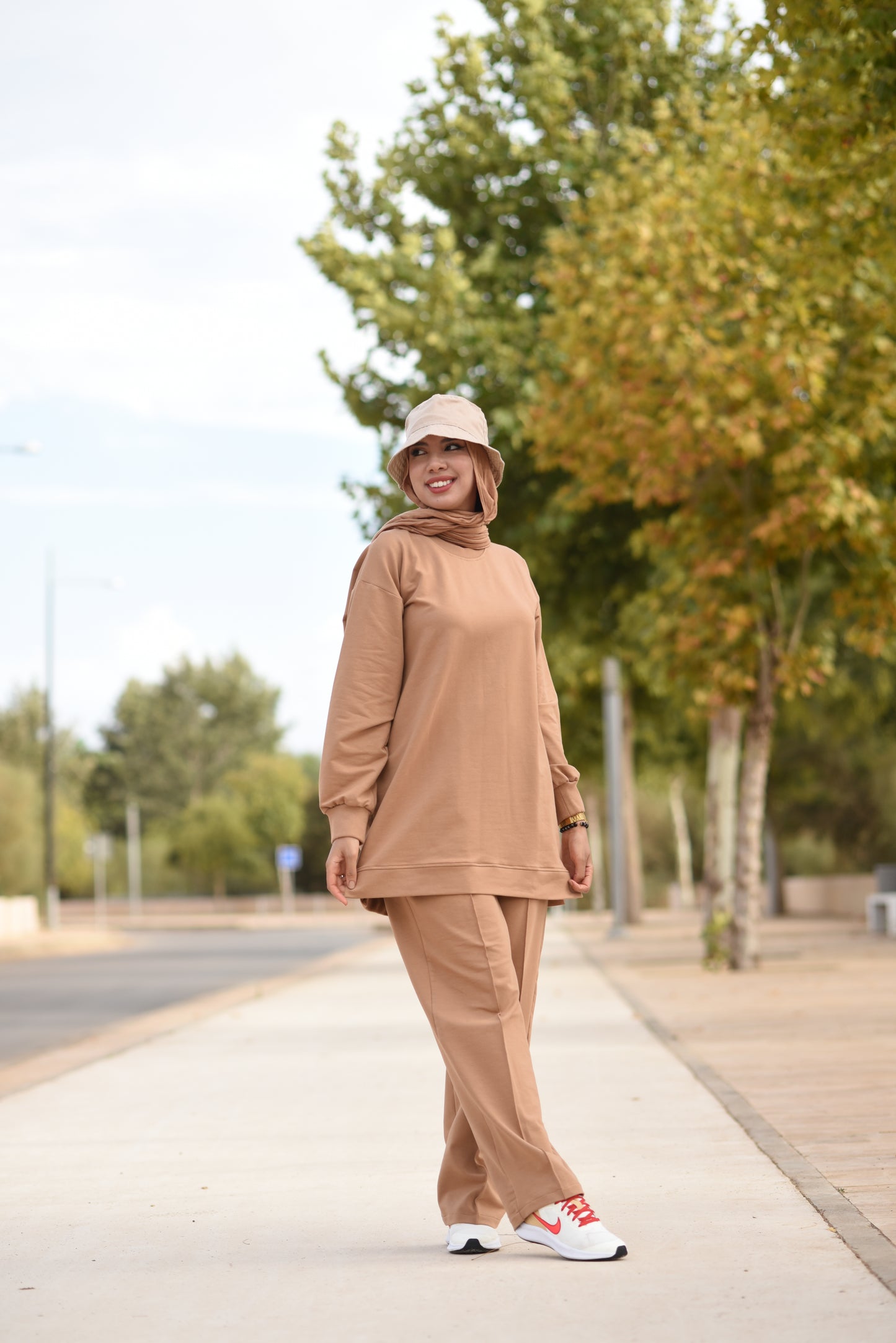 Sweat &jogging  oversize  Camel