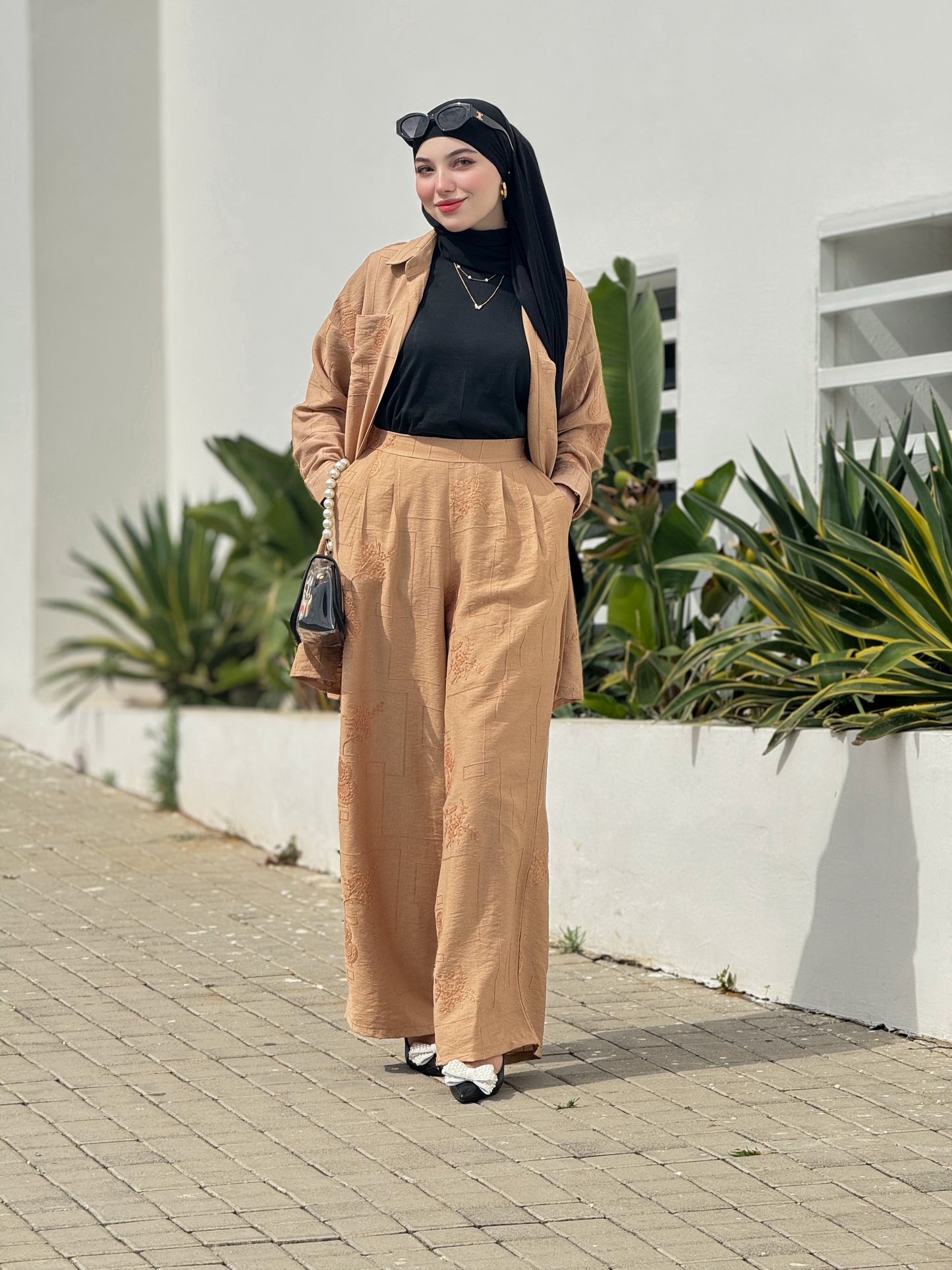 Ensemble Noor beige